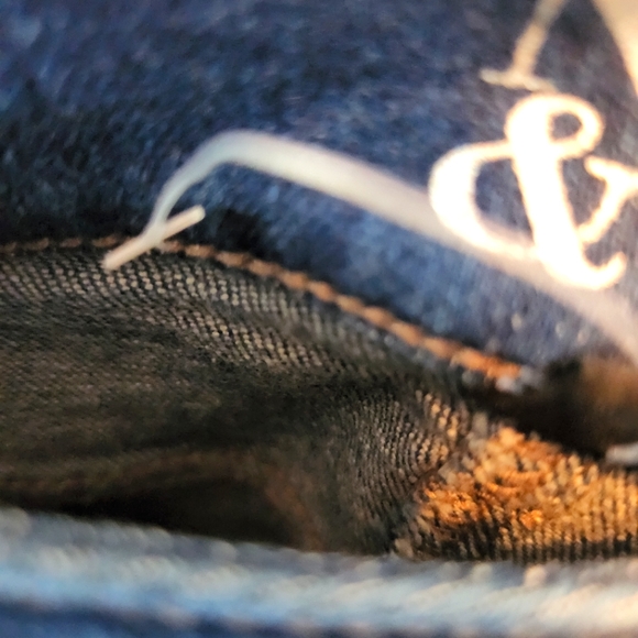 New York and Company 19" blue denim skirt - Picture 10 of 10